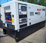 Statsionaarne generaator, 240kW, diisel